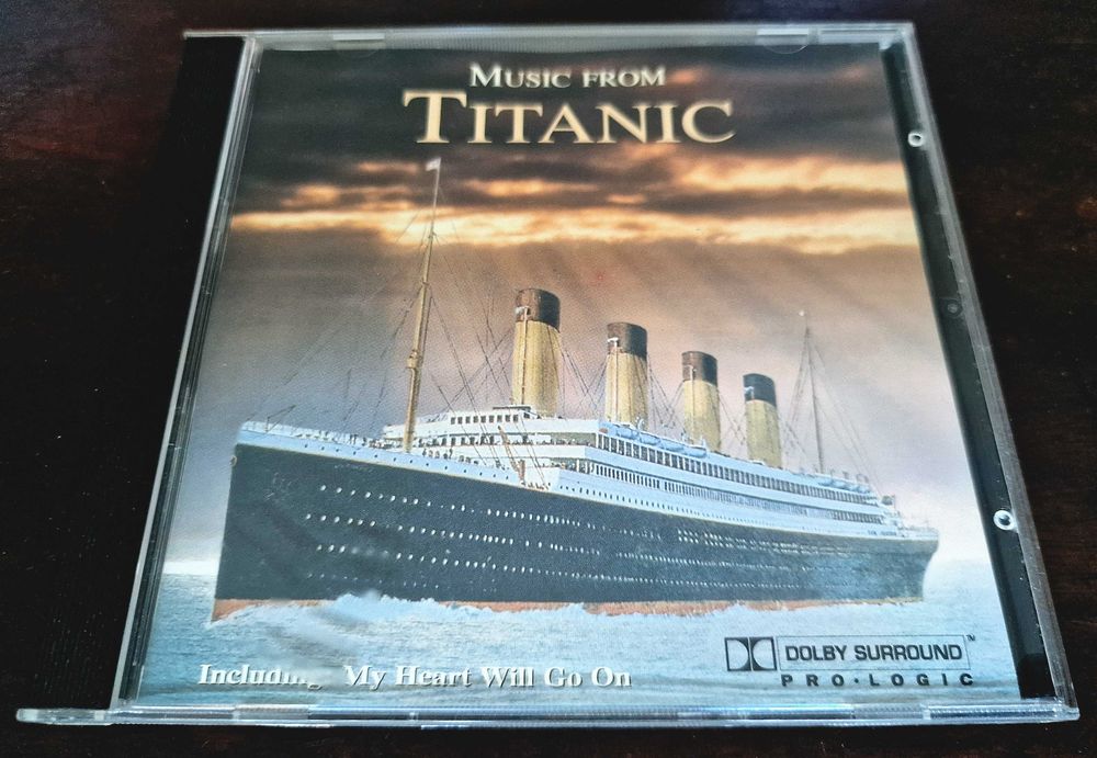 CD "Music From Titanic" de 1998