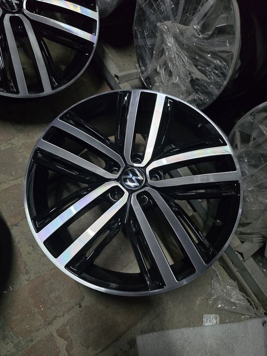 Felgi  19 5x112  Vw golf 5.6.7. 8 Tiguan  Passat  Arteon  Skoda