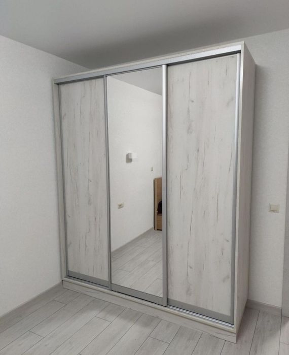 Кухня Кухні в наявності фарбований МДФ. Меблі Шафи купе.В Одесі!