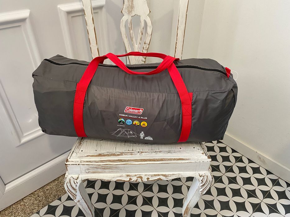 Coleman Kobuk Valley 4 Plus Tenda (usada uma vez)