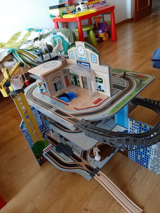 Vendo brinquedo em madeira