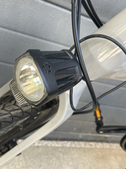 Bicicleta elétrica dobrável