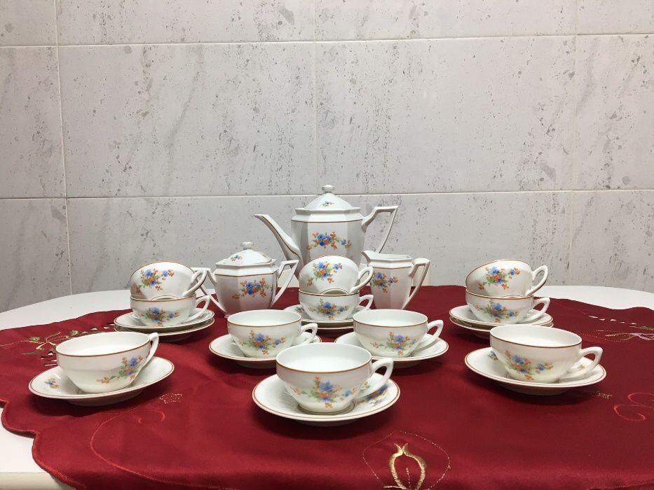 Vista Alegre Tea Set64862874492033124