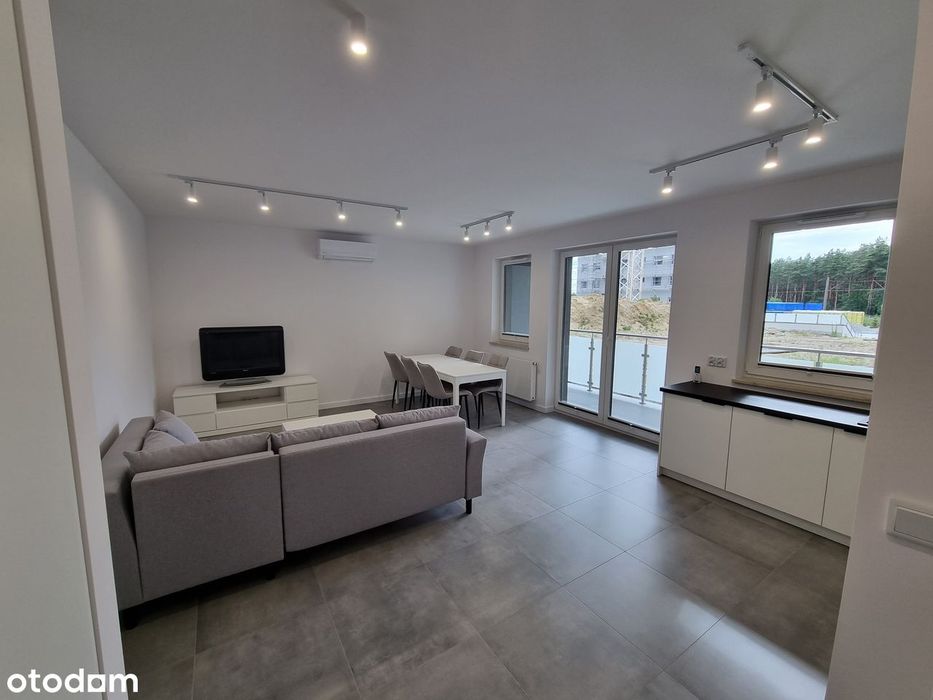 Nowoczesny apartament, klimatyzowany, garderoba. Widok na las.