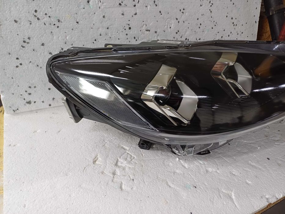 lampa prawa ford kuga mk3 full led lv4b-13e016-as