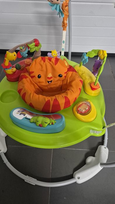 Saltitão bebé. Excelente estado