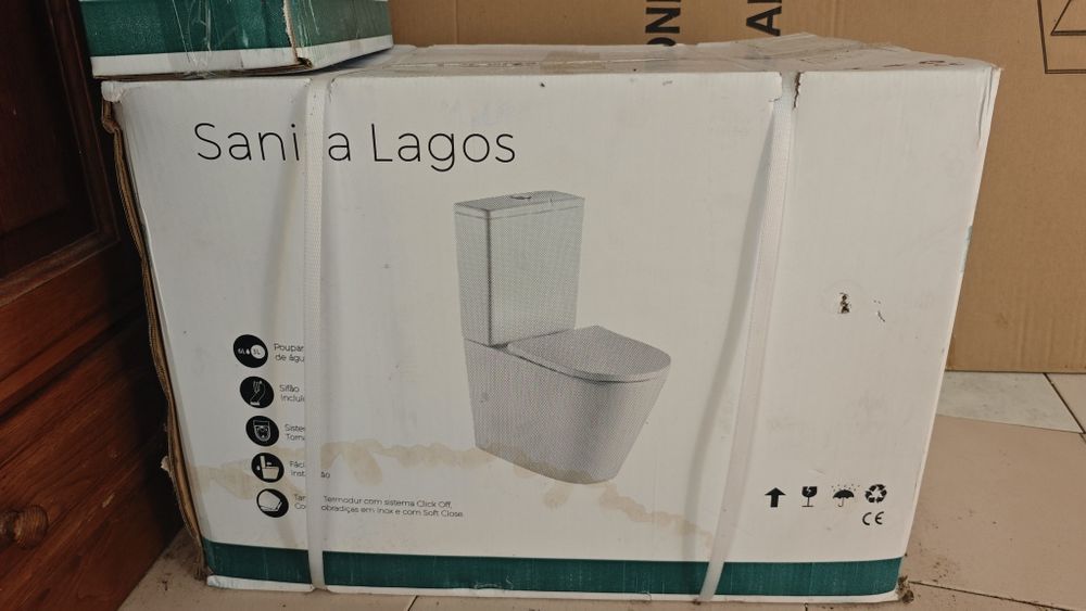Sanita e tanque Lagos ainda na caixa