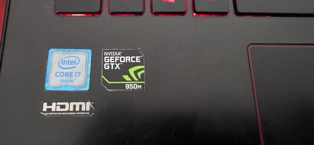 Vendo pc portatil Asus i7 gamer + Mala transporte