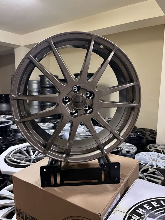 Jantes 21” 5x110 Novas Originais Alutec Monstr Alfa Romeo