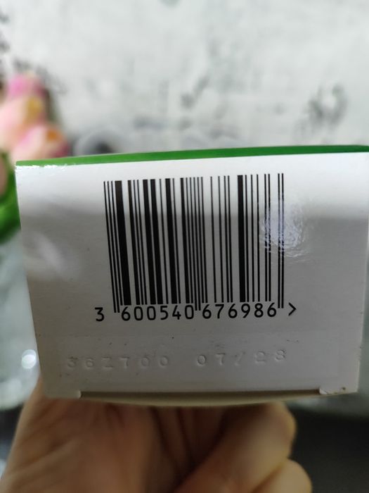 Фарба для волосся Garnier.