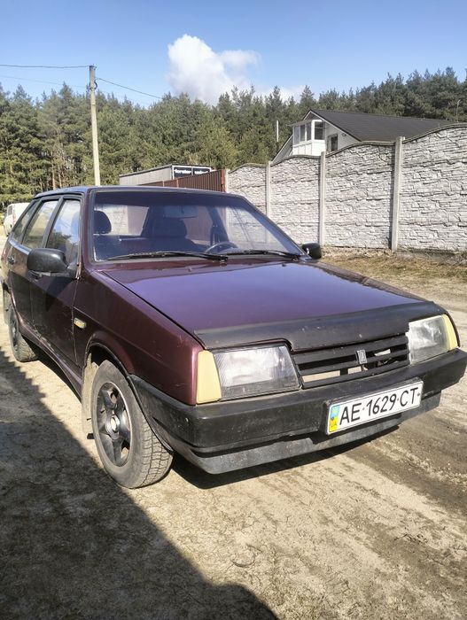 Продам ваз 2109.