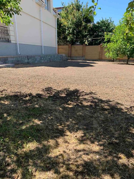 Продам Будинок в районы ж/м Тополь, с. Дослідне.