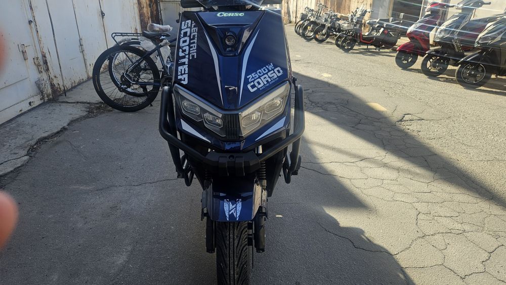 Електричний мопед Corso Bullet 2500W 72V40Ah72V/4