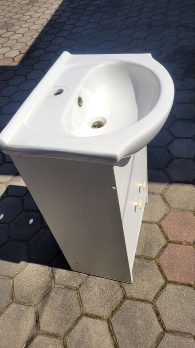 Umywalka  szafka