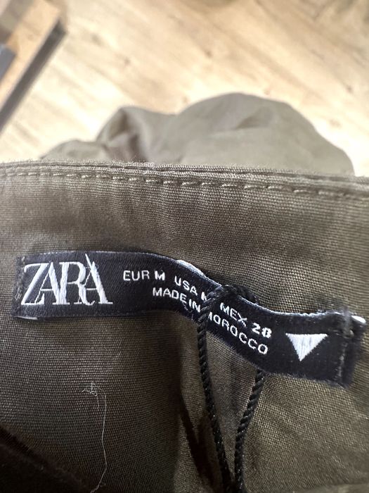 Zara sukienka khaki krotka S