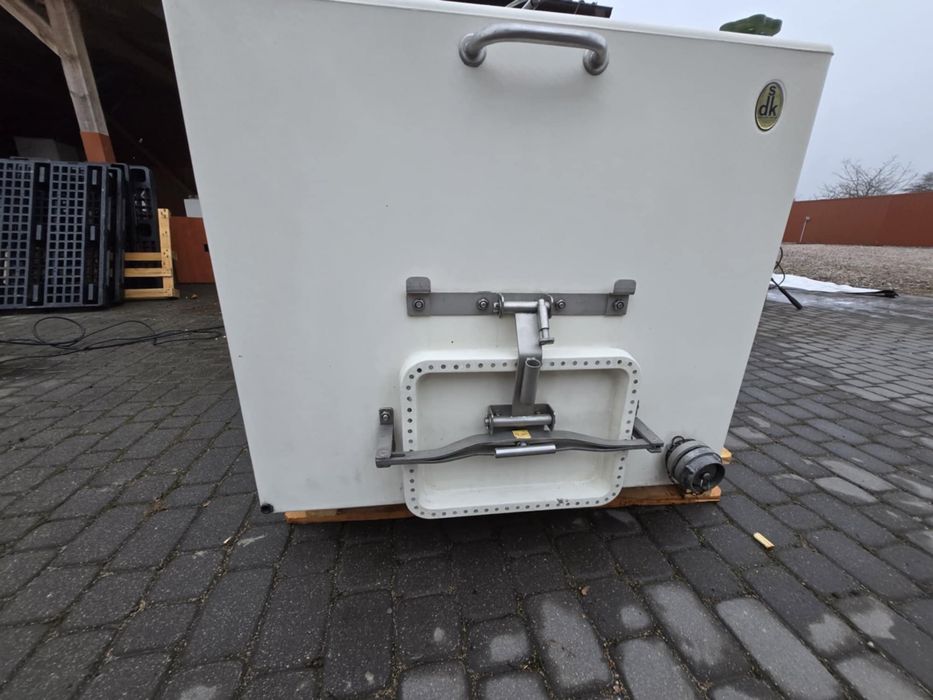 SDK Basen do przewozu ryb 1100 L