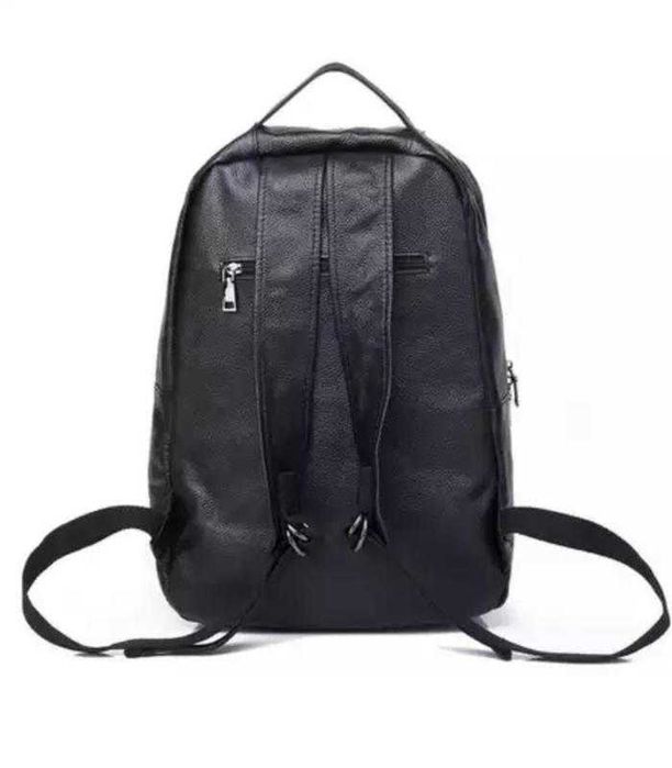 Чоловічий шкіряний рюкзак