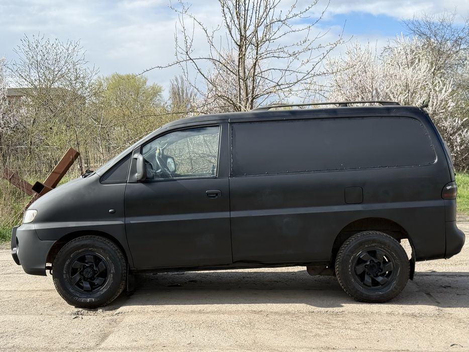 Продам Hyundai H-1 4x4
