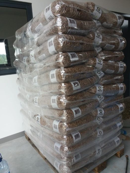 chegou o frio, nos temos a lenha e pellets