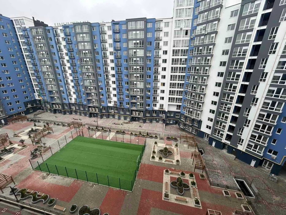 2-кімнатна 71 м² з якісним ремонтом, ЖК Княгинин