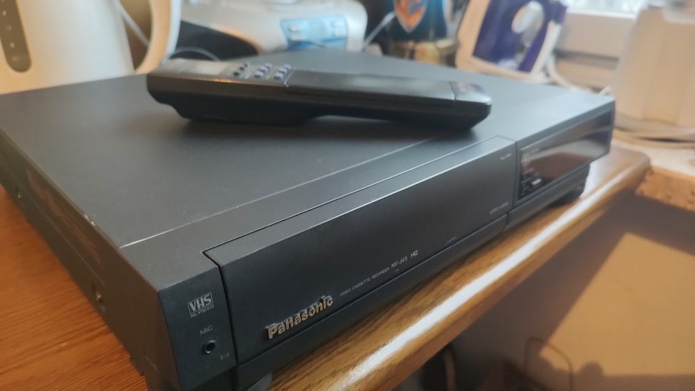 Magnetowid Panasonic NV-J45 HQ + pilot