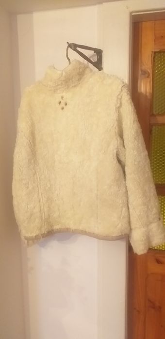 Kożuszek/ futerko damskie, rozm. 42/44