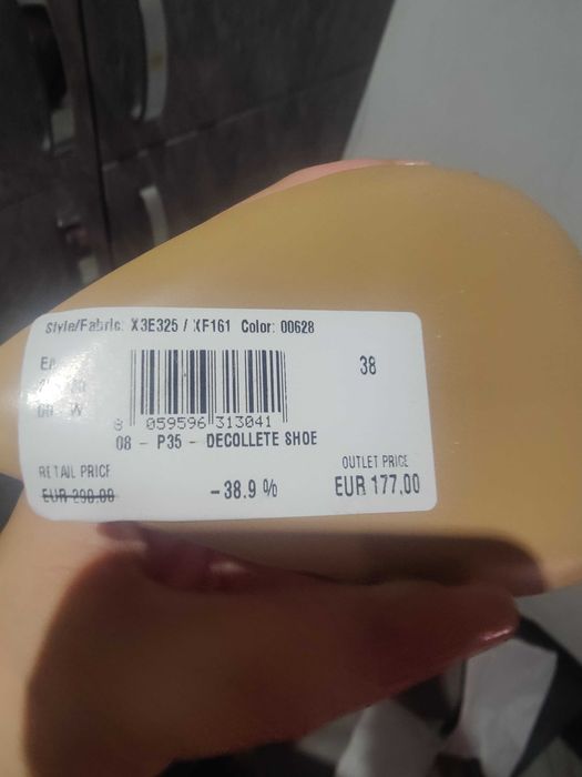 Туфлі лодочки Armani, 38 розмір, нові