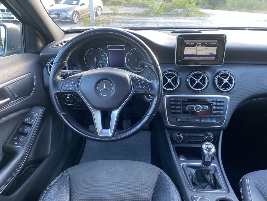 Mercedes-Benz A 180d