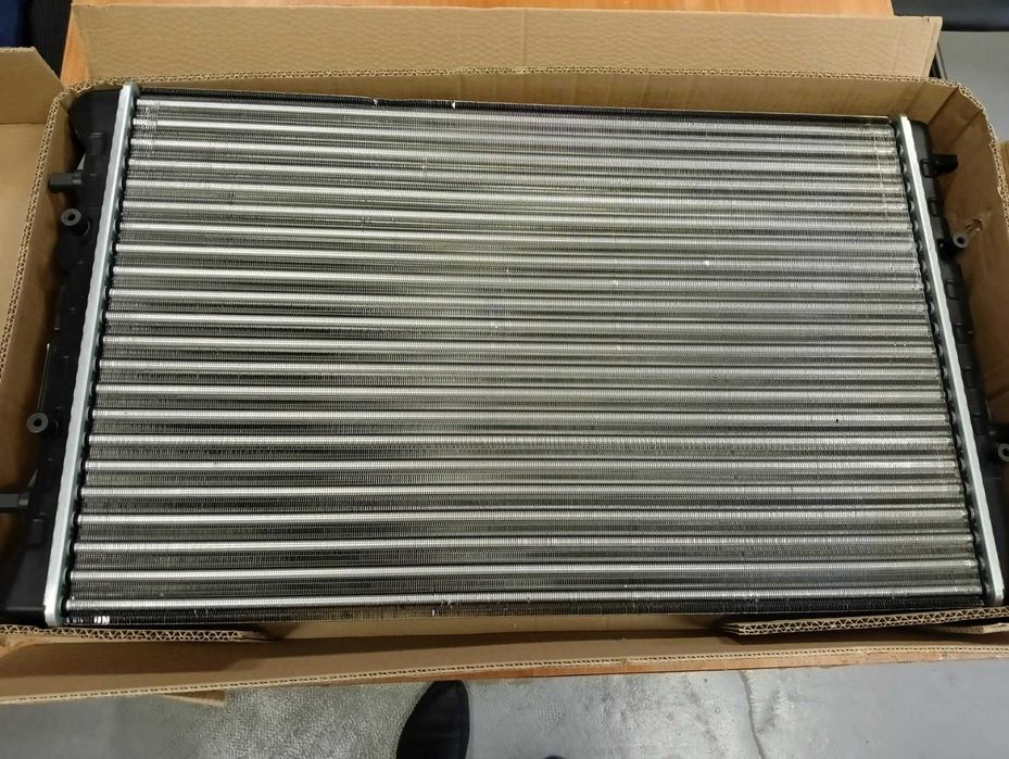 Радіатор охолоджування з кондеціонером SKODA FABIA 99-VW POLO 01-  ROOMSTER  - Радіатор охолоджування фабія, Радіатор охолоджування поло\  Румстер