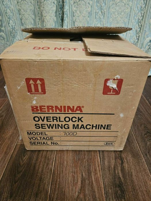 Продам оверлок Bernina 700D