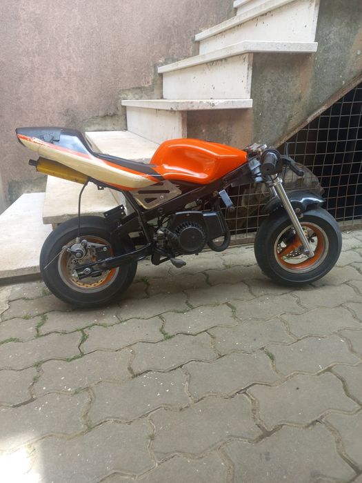 Mini mota de pista