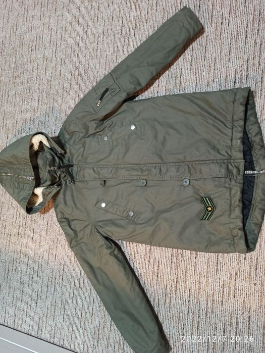 Zimowa ocieplana kurtka parka dla chłopca 134/140 bdb