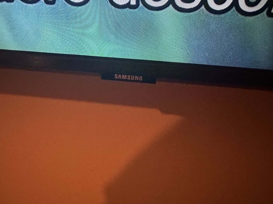 Televisão Samsung 65”