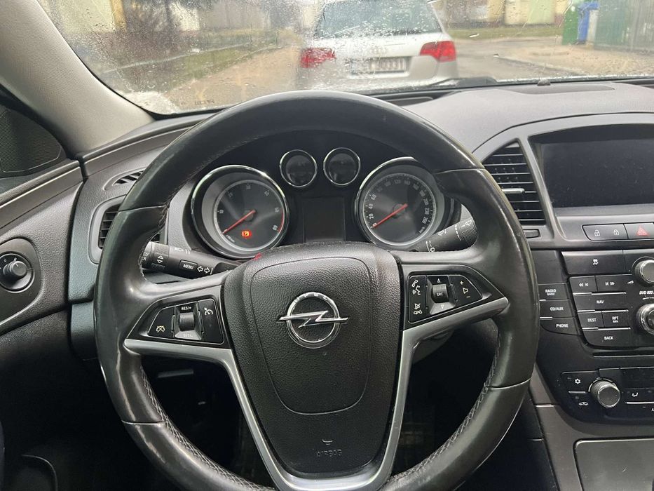 Opel Insignia Diesel warto drugi silnik nowy