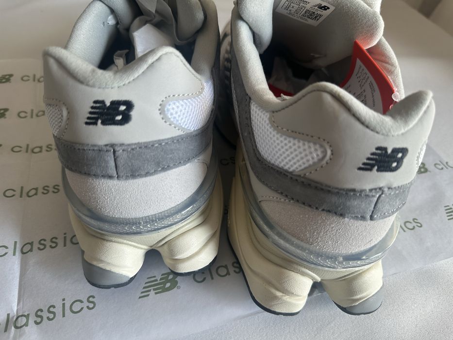 New Balance 9060 roz 45
