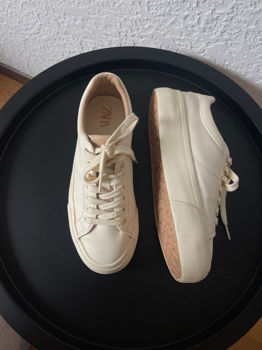 Кеди/кросівки ZARA