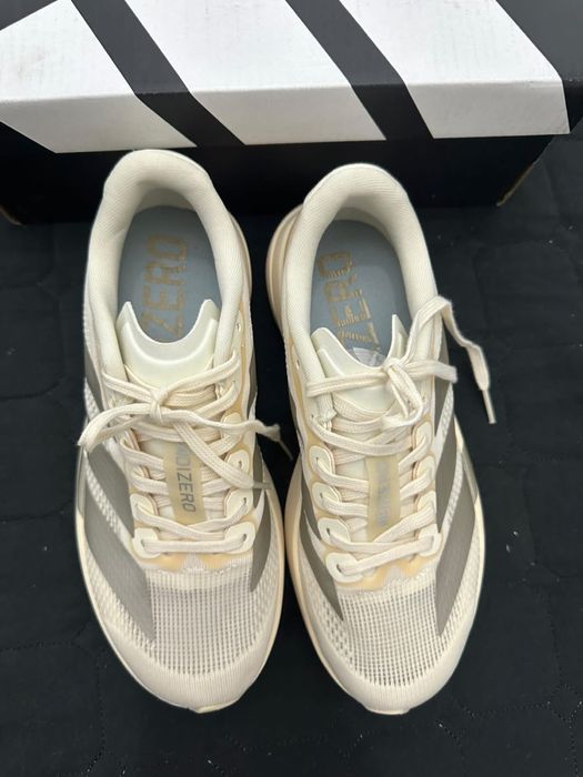 Tenis adidas adizero pro