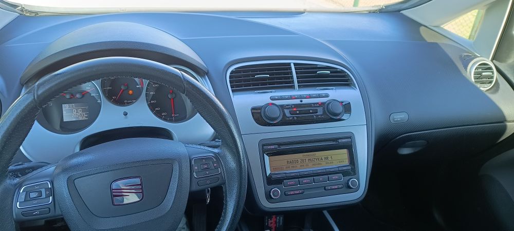 Seat Altea XL 2012 rok 1.6 TDI
