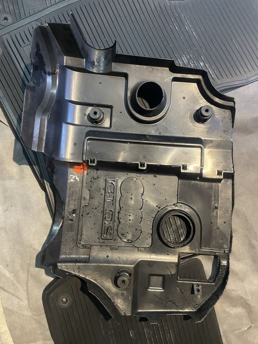 Декоративна кришка ауді а4б6-б7