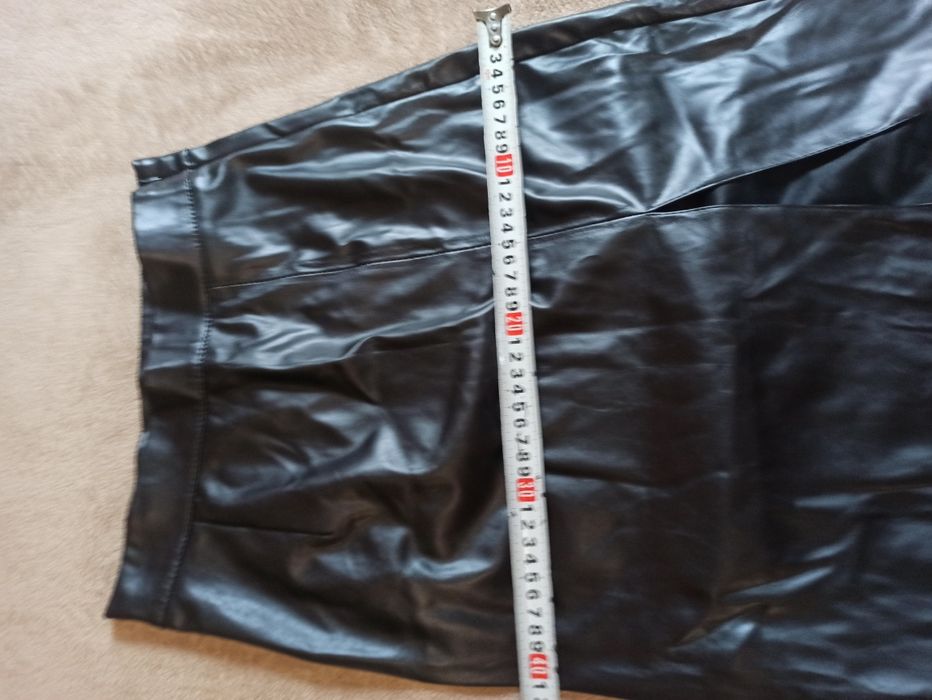 Шкіряна спідниця 42 р