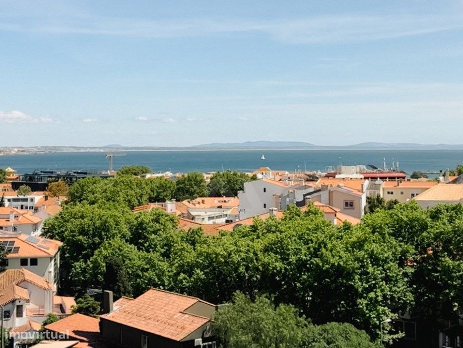 Apartamento T2 em Cascais com vista mar