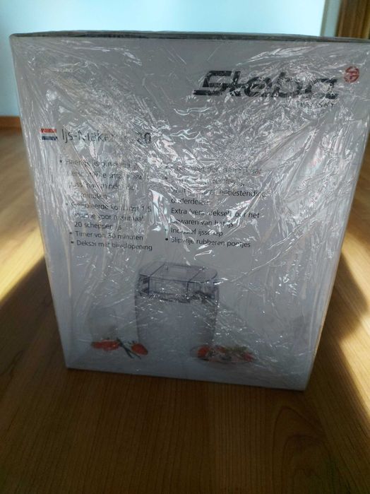 НОВА морожениця йогуртниця Steba IC 20 + 2 нові креманки