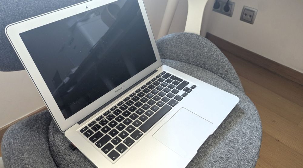 Macbook Air 13'' 2011