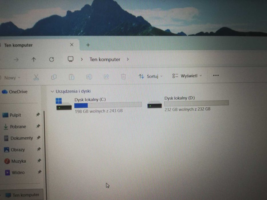 Sprzedam ładny szybki laptop Dell Latitude 5580 i5