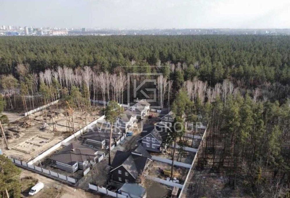 Сучасний дуплекс біля лісу у Святошинському районі Києва, єОселя, 1%