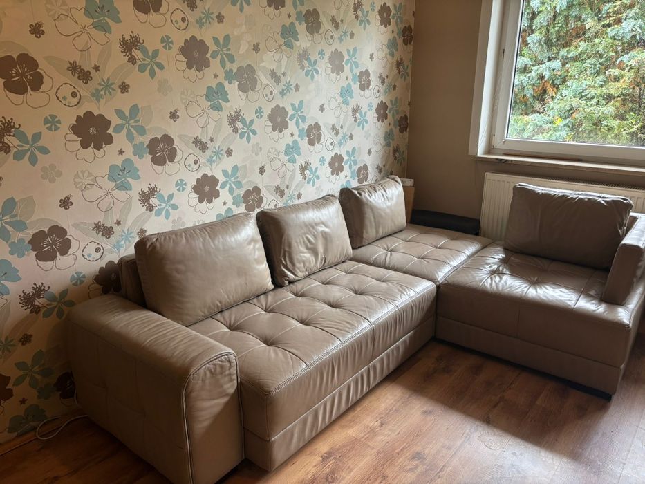 Narożnik skórzany z funkcją spania