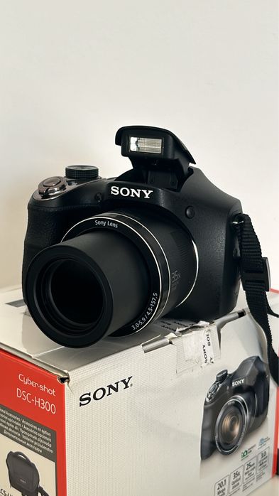 Câmera fotográfica SONY Cyber-Shot DSC H300 (pouco usada)
