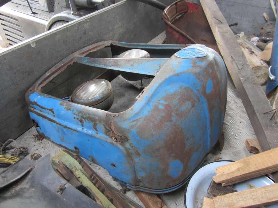 Fordson Major maska,przód,chłodnica
