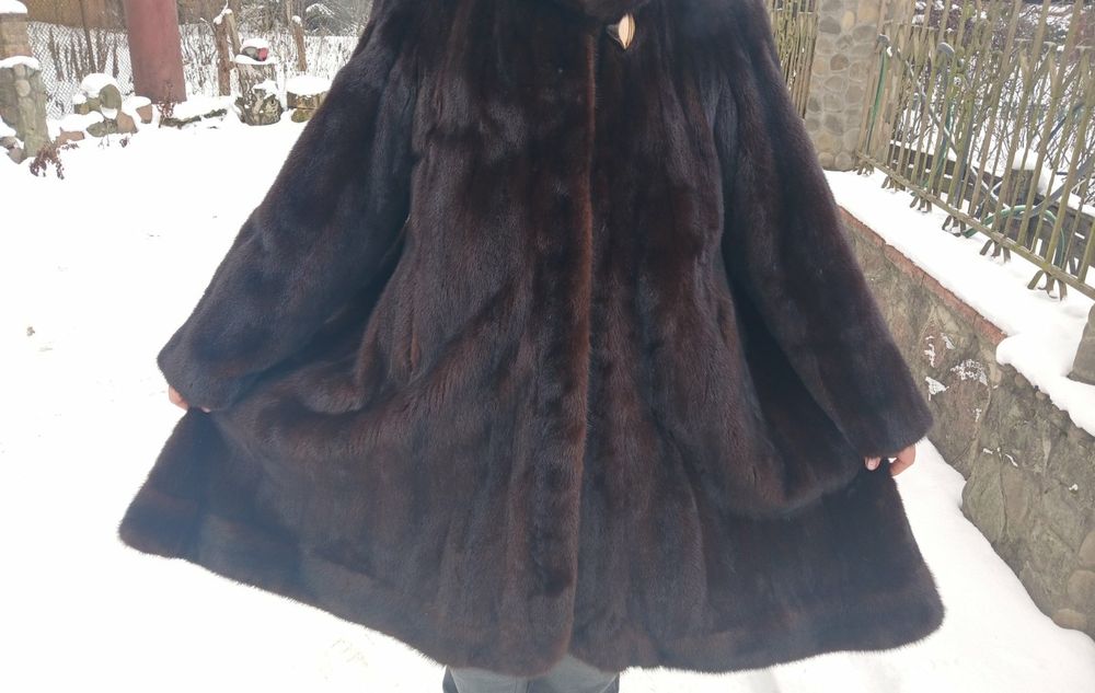 Шуба норкова, розмір 56 -58