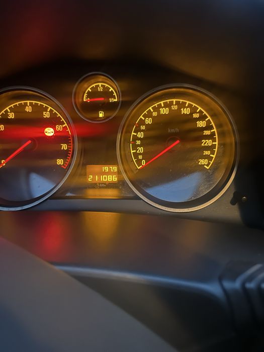 Opel Astra — fotografia 6